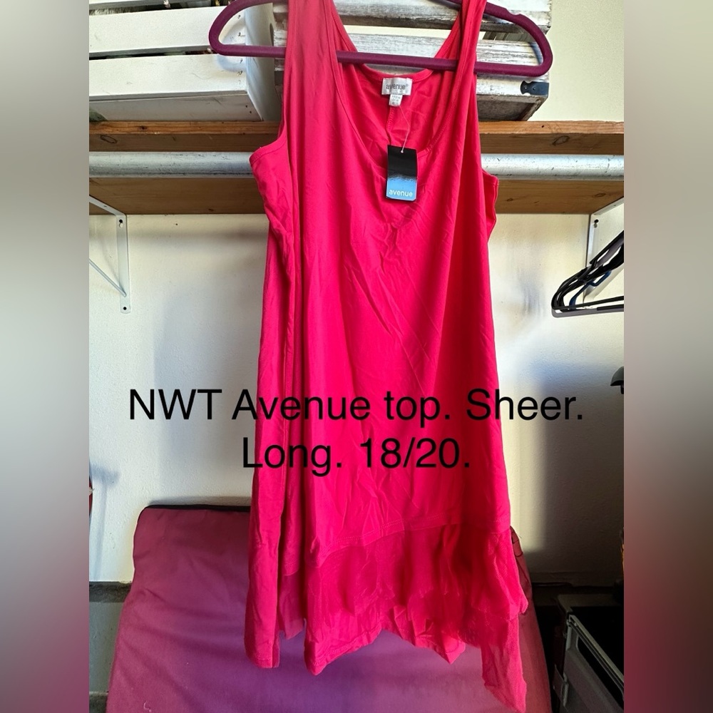Business casual top NWT